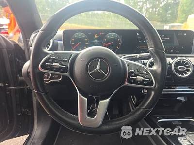 2020 Mercedes-Benz CLA 250 - zdjęcie 10 z 42 - miniatura