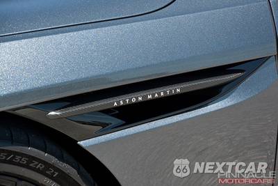 2024 Aston Martin DB12 Coupe - zdjęcie 10 z 40 - miniatura