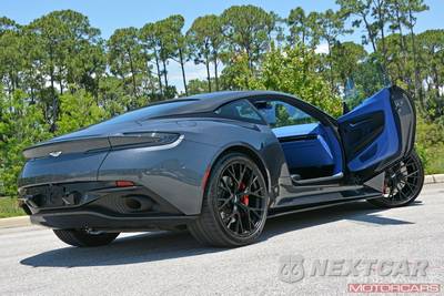 2024 Aston Martin DB12 Coupe - zdjęcie 32 z 40 - miniatura