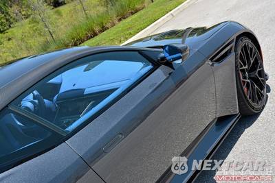2024 Aston Martin DB12 Coupe - zdjęcie 36 z 40 - miniatura