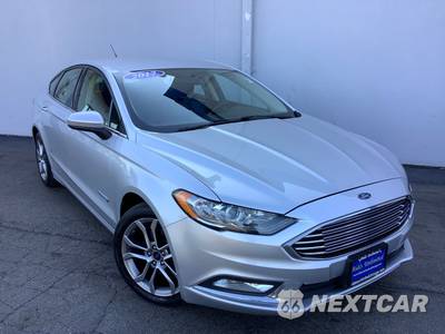 2017 Ford Fusion Hybrid SE - zdjęcie 1 z 47 - miniatura