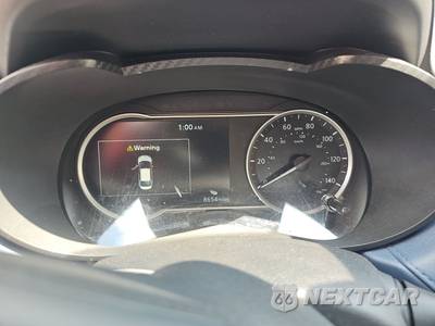 2025 Nissan Versa SV - zdjęcie 12 z 31 - miniatura