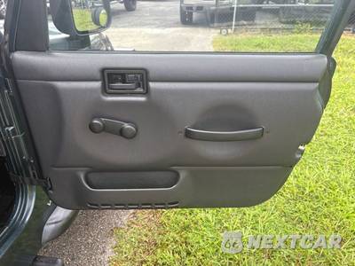 2005 Jeep Wrangler Sport - zdjęcie 26 z 49 - miniatura