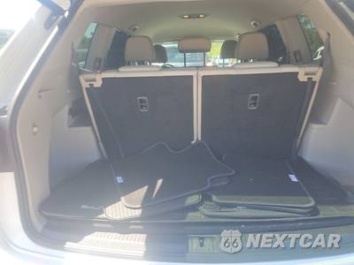 2018 Volkswagen Atlas V6 SE w/Technology - zdjęcie 17 z 19 - miniatura