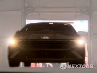 2025 Hyundai Elantra SEL Convenience - zdjęcie 3 z 33 - miniatura