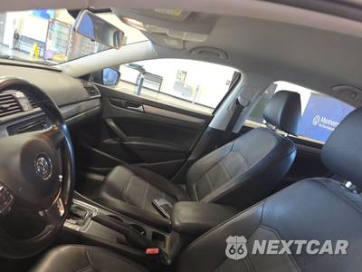 2015 Volkswagen Passat 1.8T Limited Edition - zdjęcie 17 z 30 - miniatura