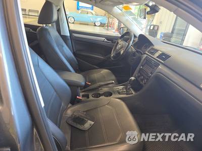 2015 Volkswagen Passat 1.8T Limited Edition - zdjęcie 8 z 30 - miniatura