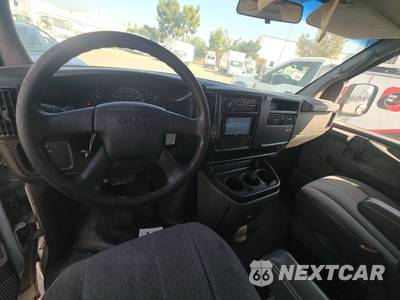 2007 GMC Savana 2500 Cargo Van 1WT 135.0" WB - zdjęcie 11 z 53 - miniatura