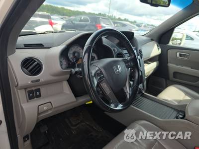 2014 Honda Pilot Touring w/Navigation & RES - zdjęcie 11 z 26 - miniatura