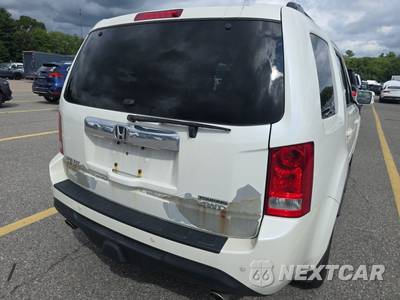 2014 Honda Pilot Touring w/Navigation & RES - zdjęcie 4 z 26 - miniatura
