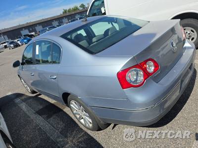 2007 Volkswagen Passat Sedan 2.0T - zdjęcie 6 z 17 - miniatura