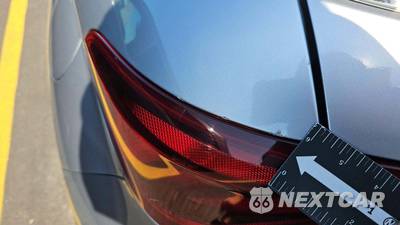 2025 Hyundai Venue SEL - zdjęcie 30 z 31 - miniatura