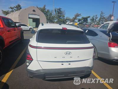 2025 Hyundai Kona SEL - zdjęcie 5 z 23 - miniatura