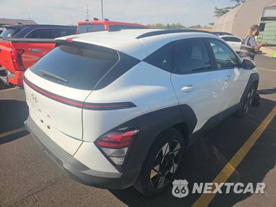 2025 Hyundai Kona SEL - zdjęcie 4 z 23 - miniatura