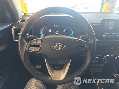 2025 Hyundai Venue SEL - zdjęcie 10 z 30 - miniatura