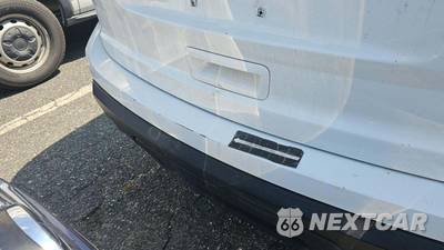 2014 Ford Explorer - zdjęcie 22 z 31 - miniatura