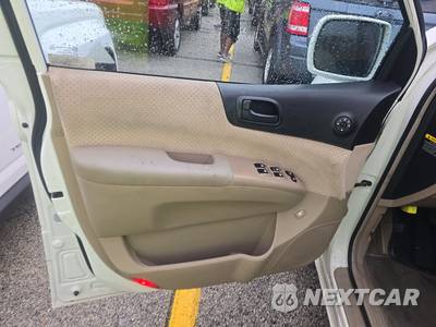 2007 Hyundai Entourage Limited 118.9" WB - zdjęcie 9 z 26 - miniatura
