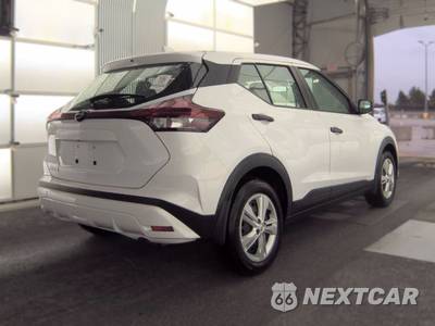 2025 Nissan Kicks Play - zdjęcie 4 z 23 - miniatura