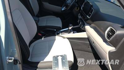 2025 Hyundai Venue SEL - zdjęcie 22 z 25 - miniatura