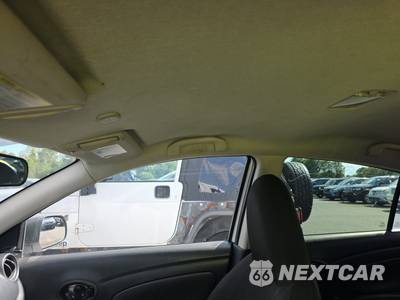 2015 Nissan Versa S Plus - zdjęcie 17 z 36 - miniatura