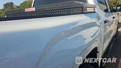 2024 Toyota Tundra SR Crew Cab Short Bed - zdjęcie 22 z 23 - miniatura