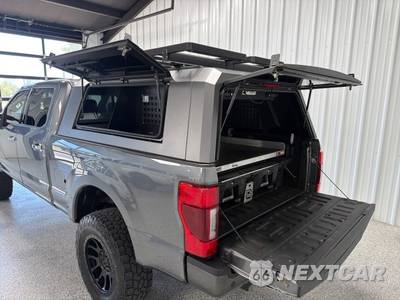2022 Ford Super Duty F-250 Platinum Crew Cab Medium Bed - zdjęcie 36 z 44 - miniatura