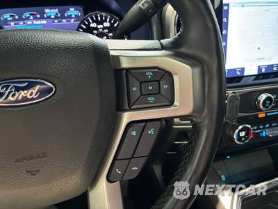 2022 Ford Super Duty F-250 Platinum Crew Cab Medium Bed - zdjęcie 25 z 44 - miniatura