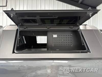 2022 Ford Super Duty F-250 Platinum Crew Cab Medium Bed - zdjęcie 37 z 44 - miniatura