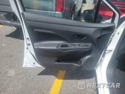 2025 Nissan Versa S - zdjęcie 9 z 23 - miniatura