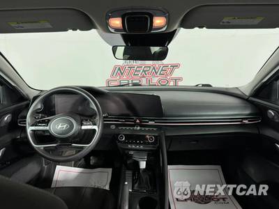 2024 Hyundai Elantra SEL - zdjęcie 11 z 44 - miniatura