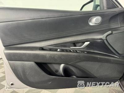2024 Hyundai Elantra SEL - zdjęcie 36 z 44 - miniatura