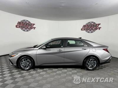 2024 Hyundai Elantra SEL - zdjęcie 4 z 44 - miniatura