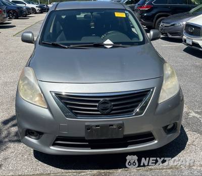 2013 Nissan Versa 1.6 SL - zdjęcie 2 z 18 - miniatura
