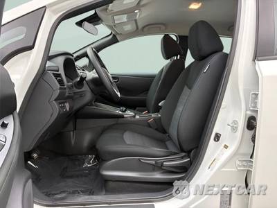 2025 Nissan LEAF S - zdjęcie 7 z 35 - miniatura