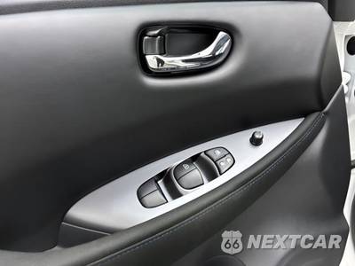 2025 Nissan LEAF S - zdjęcie 22 z 35 - miniatura