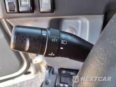 2015 Isuzu NPR - zdjęcie 28 z 28 - miniatura