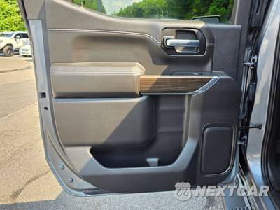 2022 Chevrolet Silverado 1500 LTD RST Crew Cab Short Bed 1SP - zdjęcie 28 z 40 - miniatura