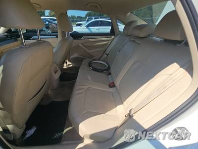 2013 Volkswagen Passat 2.5L Wolfsburg Edition - zdjęcie 13 z 26 - miniatura