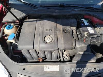 2010 Volkswagen Jetta Sedan SE - zdjęcie 15 z 31 - miniatura