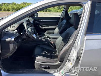 2025 Nissan Altima SR - zdjęcie 20 z 22 - miniatura