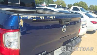 2017 Nissan TITAN SL Crew Cab Short Bed - zdjęcie 19 z 29 - miniatura