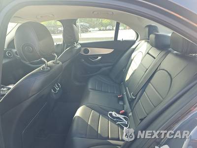 2016 Mercedes-Benz C 300 4MATIC - zdjęcie 13 z 23 - miniatura