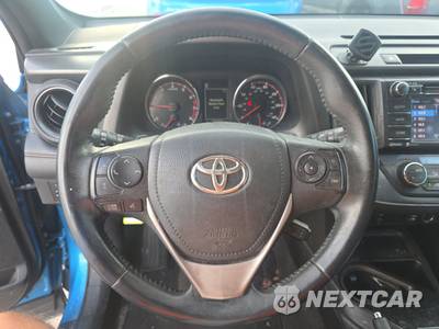 2016 Toyota RAV4 SE - zdjęcie 10 z 18 - miniatura