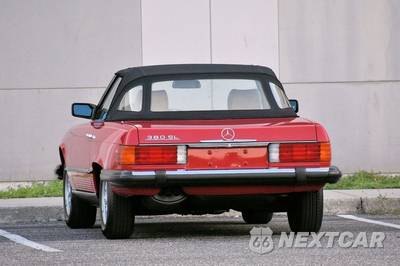 1985 Mercedes-Benz 380 SL Convertible - zdjęcie 28 z 50 - miniatura