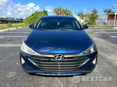 2020 Hyundai Elantra SE Sedan - zdjęcie 2 z 16 - miniatura
