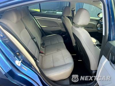 2020 Hyundai Elantra SE Sedan - zdjęcie 13 z 16 - miniatura
