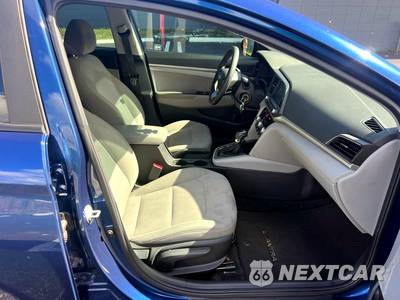 2020 Hyundai Elantra SE Sedan - zdjęcie 12 z 16 - miniatura