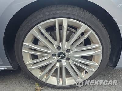 2019 Audi A4 Sedan Prestige - zdjęcie 9 z 27 - miniatura