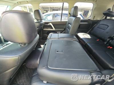 2014 Toyota Land Cruiser - zdjęcie 13 z 35 - miniatura