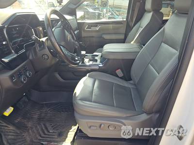 2023 Chevrolet Silverado 1500 LTZ Crew Cab Short Bed 1LZ - zdjęcie 7 z 22 - miniatura